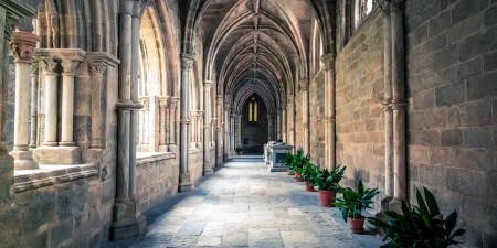 Gothic cloister of Évora Cathedral